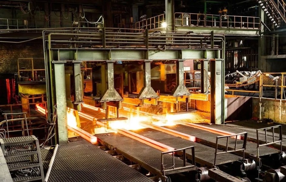 Jiangsu Xinyuanxing  Metal Products Co.,Ltd línea de producción del fabricante