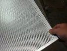 0.5 Mm SS201 SS410 Stainless Steel Sheet Coil Mirror Polished ASTM Perforated Mesh